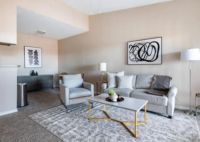 Apartment Landing Stunning 1bd Gym Pool