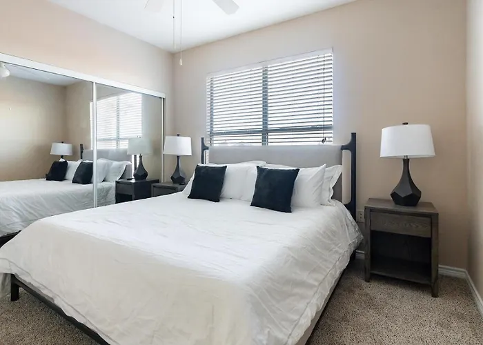 Apartment Landing Stunning 1bd Gym Pool