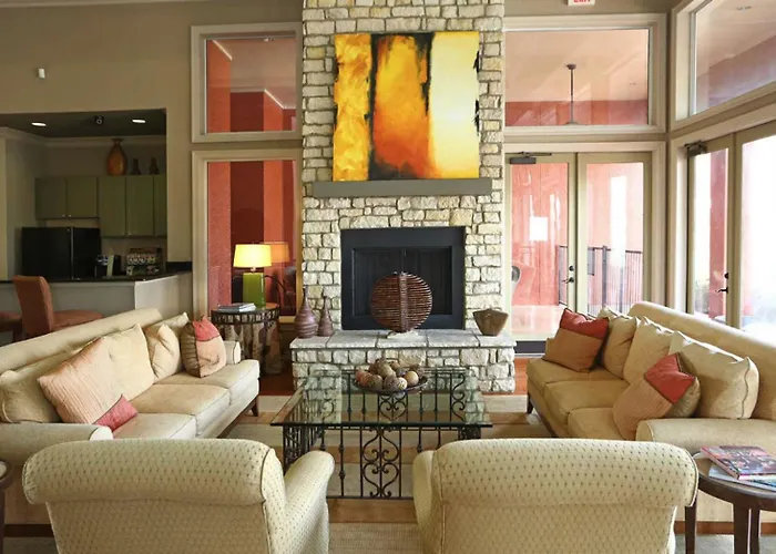 Landing Stunning 1bd Gym Pool Apartment Fort Worth